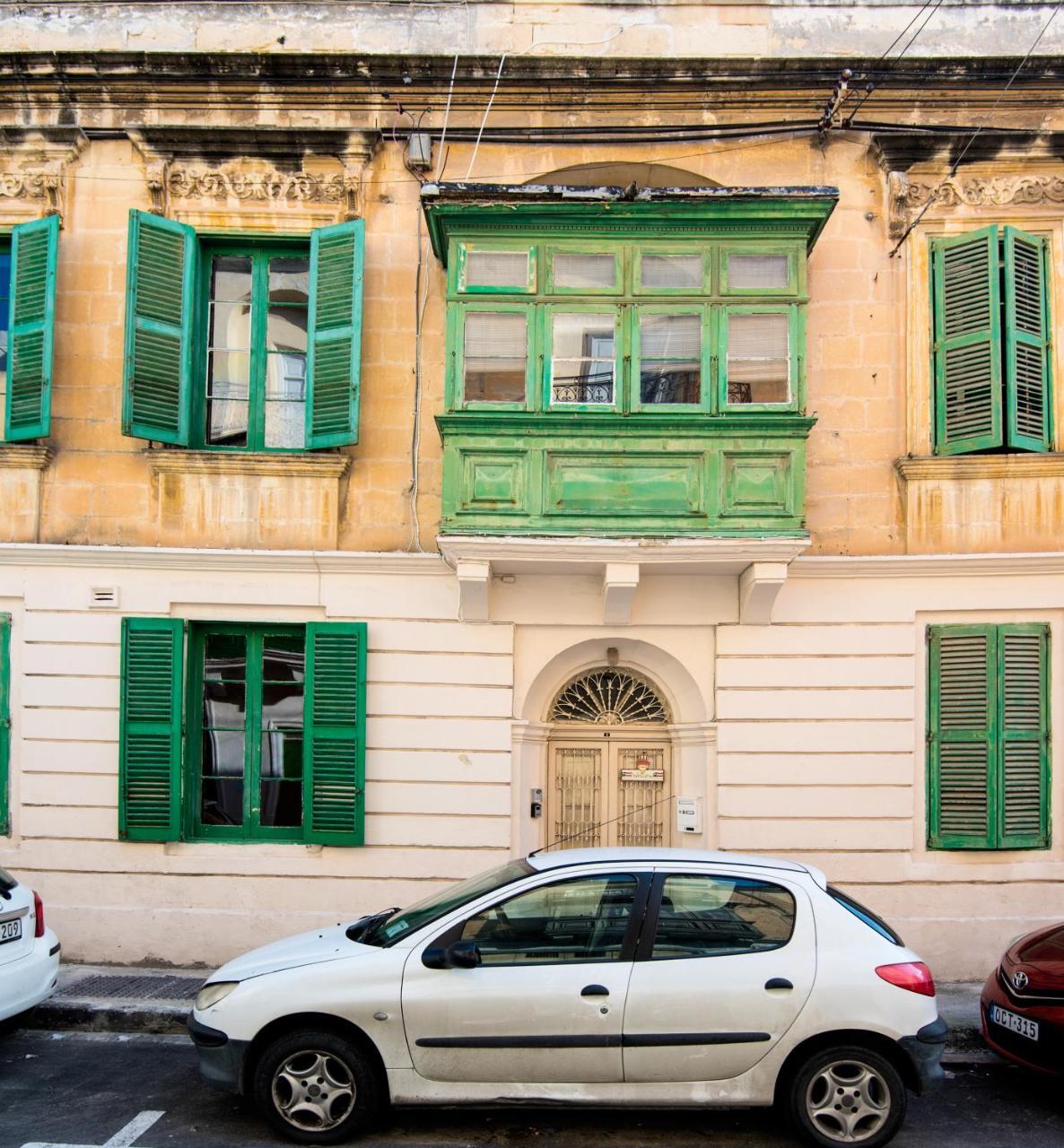 Homestay Five Trees Sliema